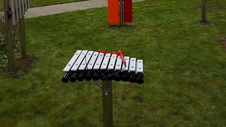 Aktiviteter i sansehaven på Fønixgården