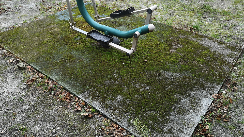 Vask af gummibelægning og fitnessudstyr