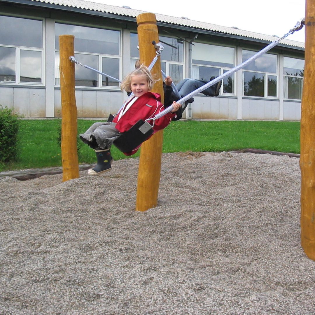 Klatreredskab på Rougsøskolen
